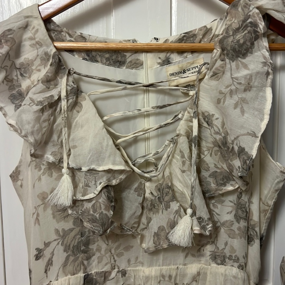 A beautiful dress from Denim$supply Ralph Lauren. Size medium  brand new.